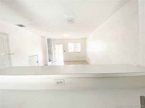263 E 3rd St #2, Hialeah, FL 33010 photo 4