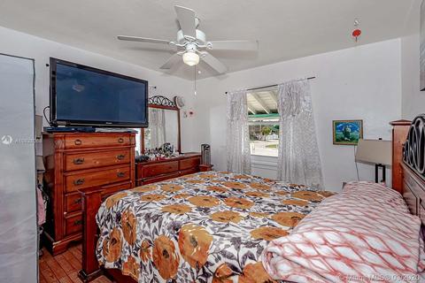 711 E 7th Ave, Hialeah, FL 33010 photo 11