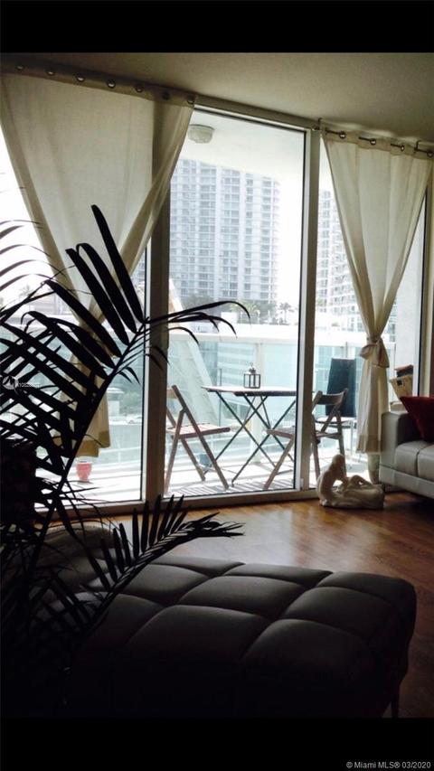 31 SE 5th St #907, Miami, FL 33131 photo 7
