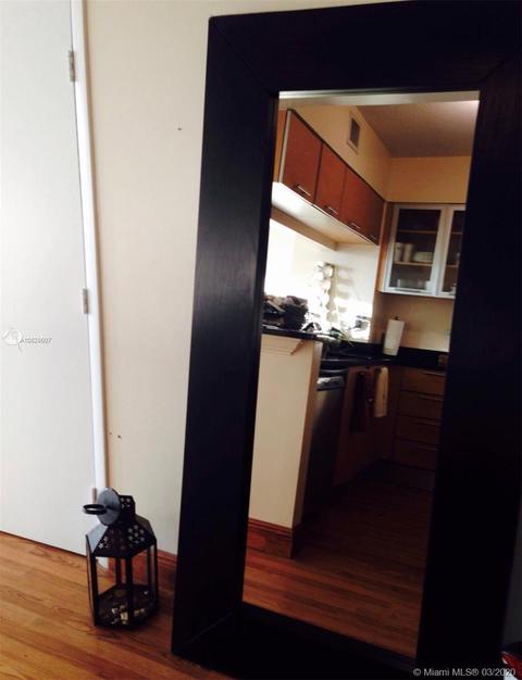 31 SE 5th St #907, Miami, FL 33131 photo 9