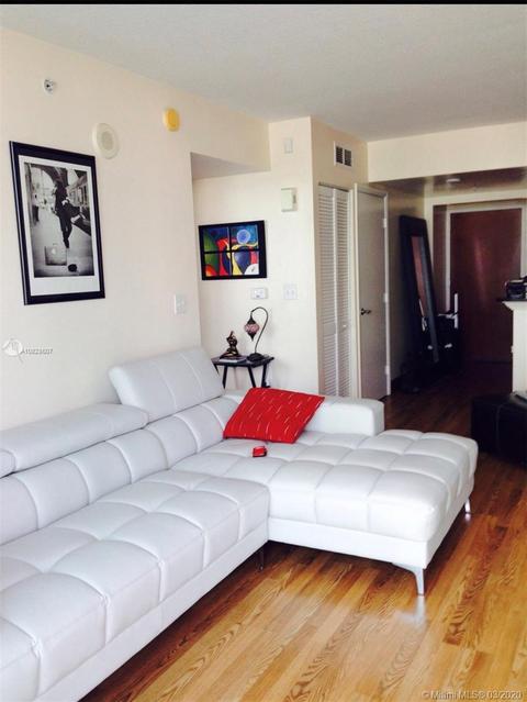 31 SE 5th St #907, Miami, FL 33131 photo 3