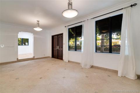 427 Alhambra Cir, Coral Gables, FL 33134 photo 11