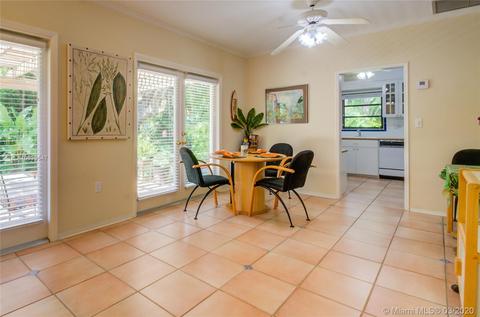 6920 Mindello St, Coral Gables, FL 33146 photo 7