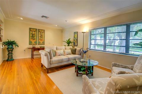 6920 Mindello St, Coral Gables, FL 33146 photo 4