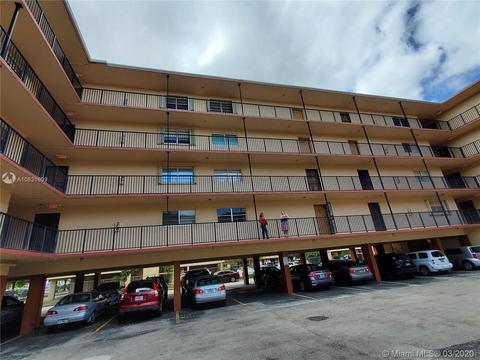 1075 W 68th St #401, Hialeah, FL 33014 photo 10