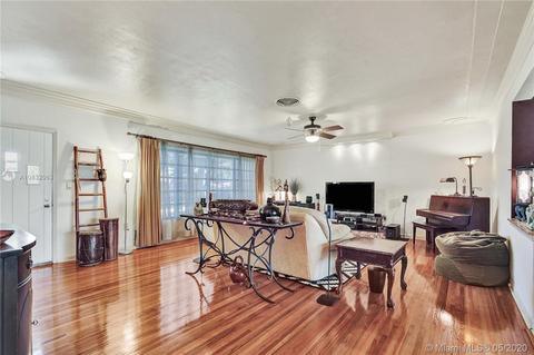 551 Jeronimo Dr, Coral Gables, FL 33146 photo 5