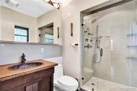 551 Jeronimo Dr, Coral Gables, FL 33146 photo 17