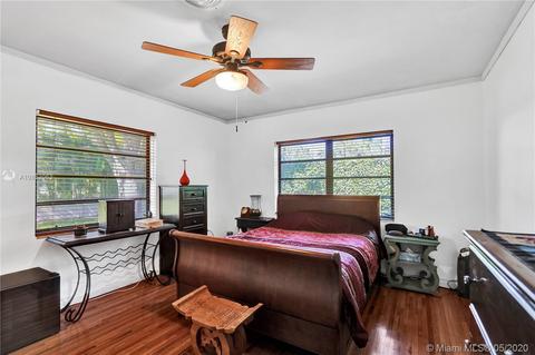 551 Jeronimo Dr, Coral Gables, FL 33146 photo 15