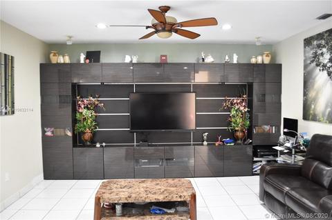16005 NW 82nd Ct, Miami Lakes, FL 33016 photo 13