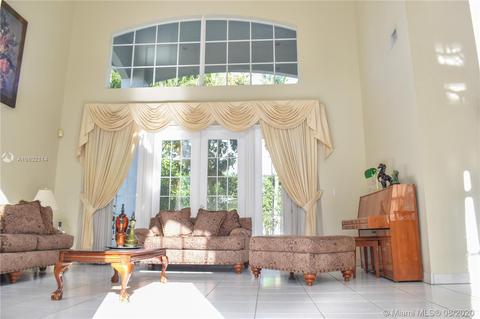 16005 NW 82nd Ct, Miami Lakes, FL 33016 photo 9
