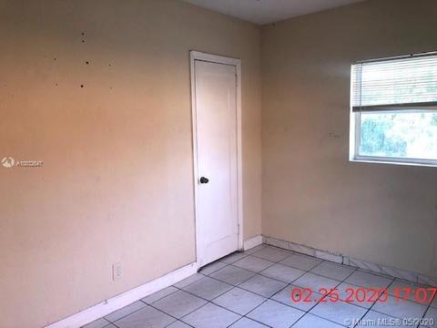 641 E 19th St, Hialeah, FL 33013 photo 11