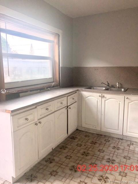 641 E 19th St, Hialeah, FL 33013 photo 3
