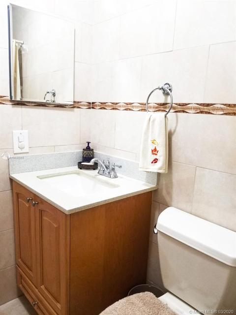 841 SE 8th St, Hialeah, FL 33010 photo 21