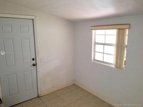 841 SE 8th St, Hialeah, FL 33010 photo 40
