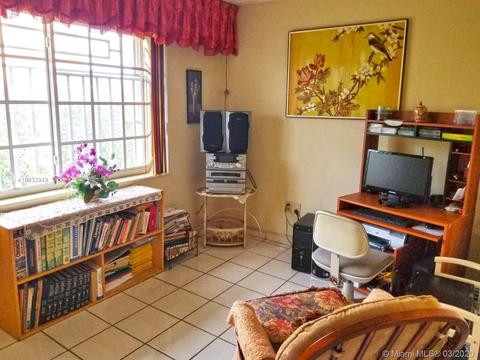 841 SE 8th St, Hialeah, FL 33010 photo 11