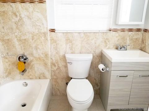 841 SE 8th St, Hialeah, FL 33010 photo 29
