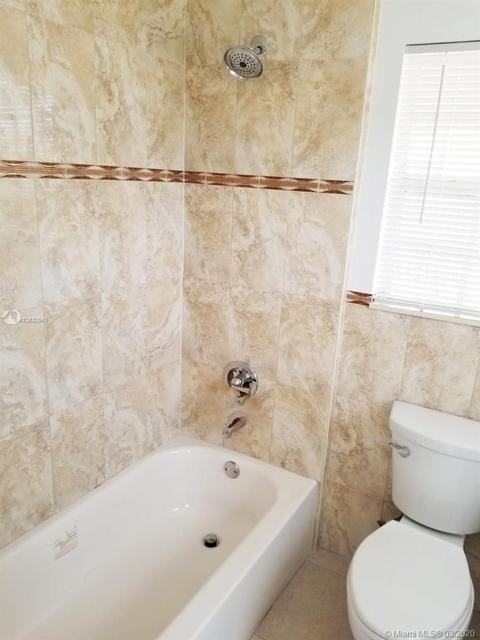 841 SE 8th St, Hialeah, FL 33010 photo 25