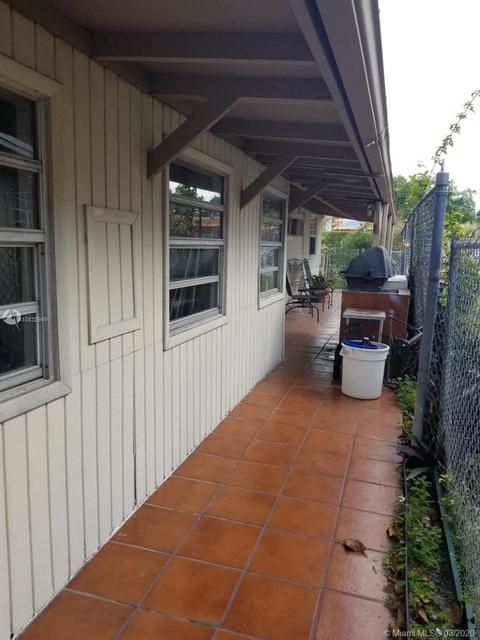 841 SE 8th St, Hialeah, FL 33010 photo 8