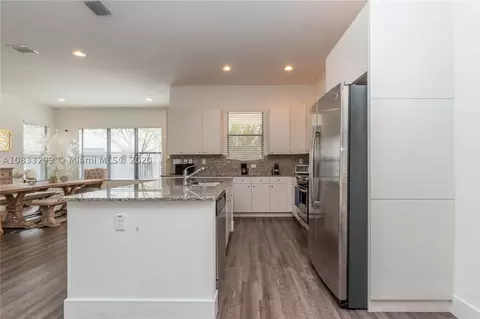 3554 W 97th St, Hialeah, FL 33018 photo 8