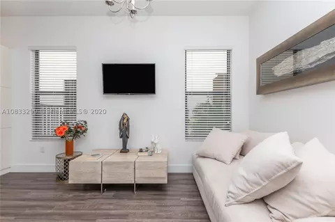 3554 W 97th St, Hialeah, FL 33018 photo 14