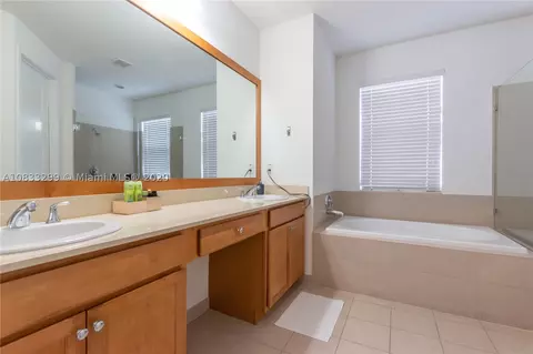 3554 W 97th St, Hialeah, FL 33018 photo 25