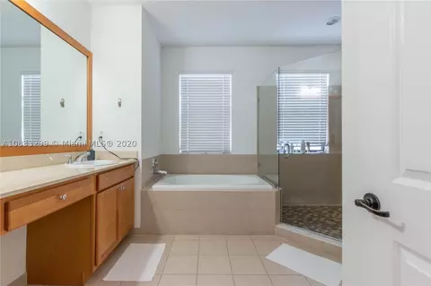 3554 W 97th St, Hialeah, FL 33018 photo 26