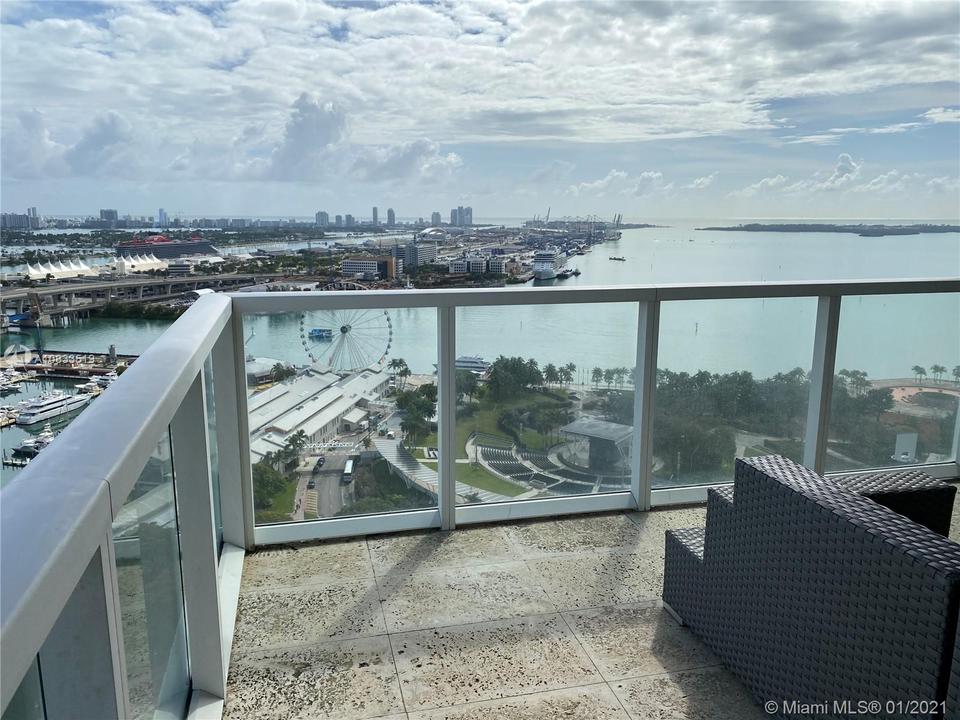  244 Biscayne Blvd #2902, Miami, FL 33132 photo 9