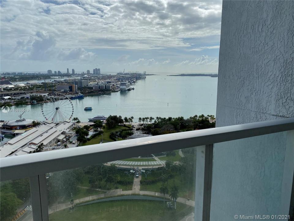  244 Biscayne Blvd #2902, Miami, FL 33132 photo 13