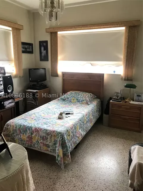 741 E 54th St, Hialeah, FL 33013 photo 7