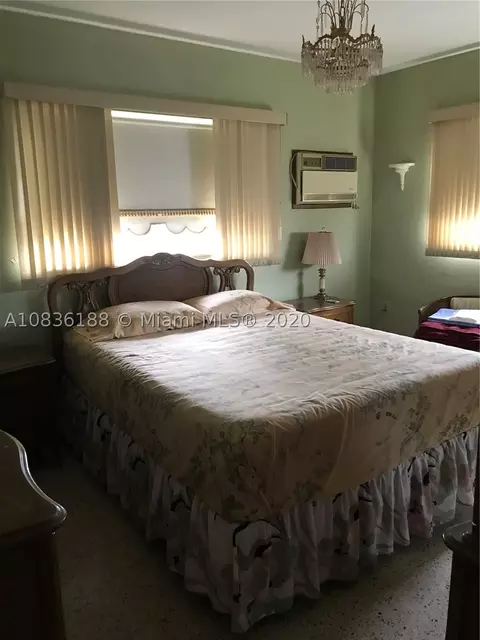 741 E 54th St, Hialeah, FL 33013 photo 10