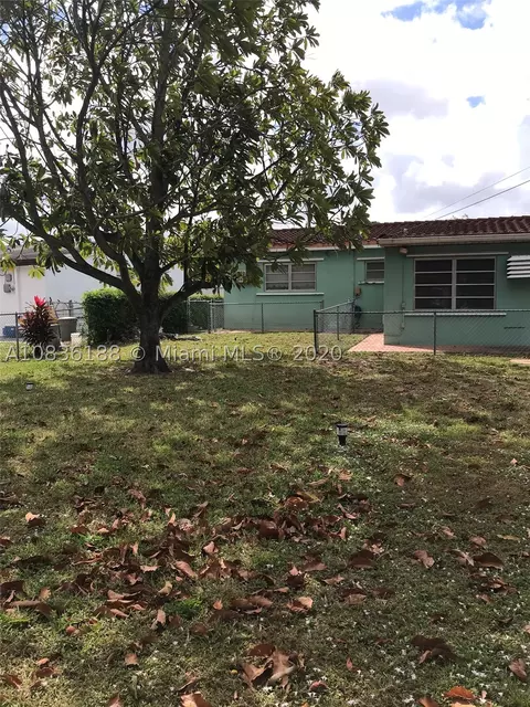 741 E 54th St, Hialeah, FL 33013 photo 22