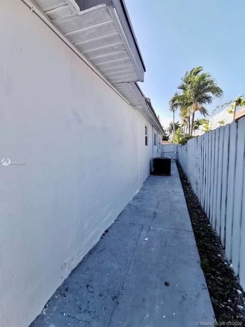 617 SE 4th Pl, Hialeah, FL 33010 photo 23