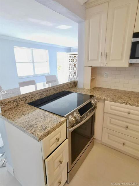 617 SE 4th Pl, Hialeah, FL 33010 photo 6