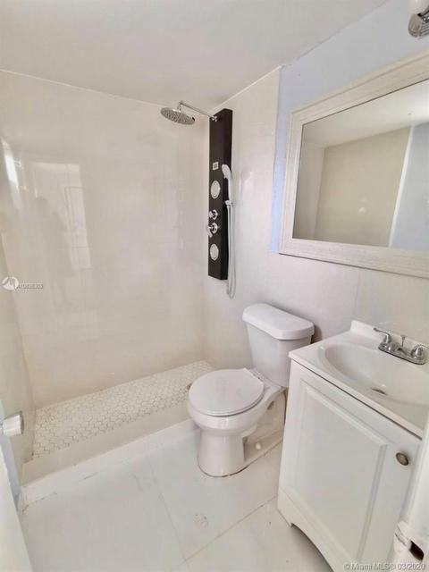 617 SE 4th Pl, Hialeah, FL 33010 photo 14