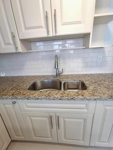 617 SE 4th Pl, Hialeah, FL 33010 photo 5