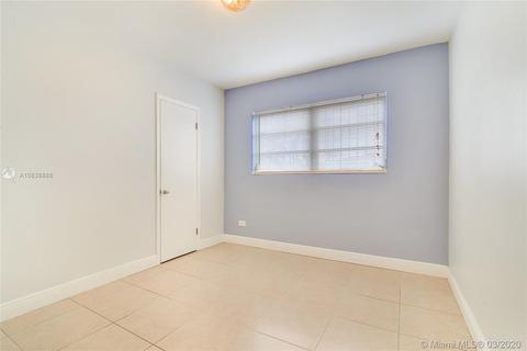 121 E 54th St, Hialeah, FL 33013 photo 10