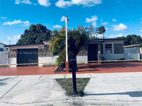 557 E 31st St, Hialeah, FL 33013 photo 1