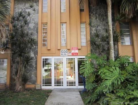 Undisclosed, Hialeah, FL 33012 photo 1