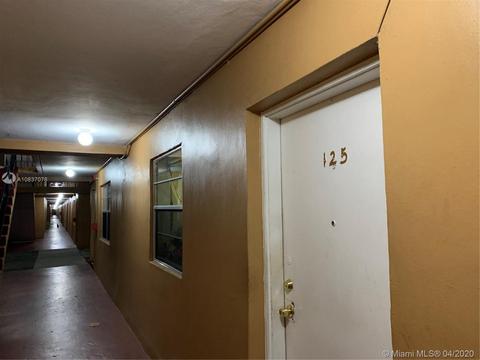 Undisclosed, Hialeah, FL 33012 photo 2
