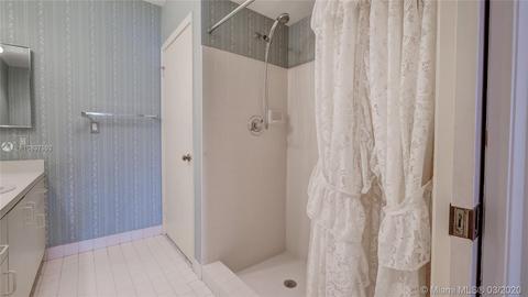 14740 Balgowan Rd, Miami Lakes, FL 33016 photo 26