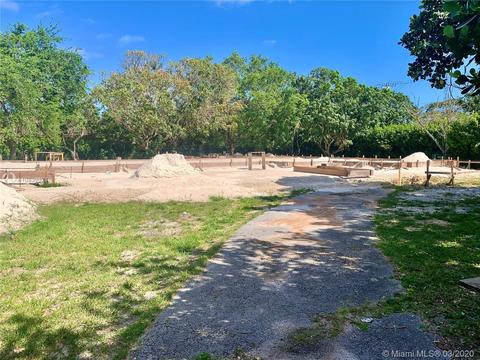 12335 SW 77th Ave, Pinecrest, FL 33156 photo 1