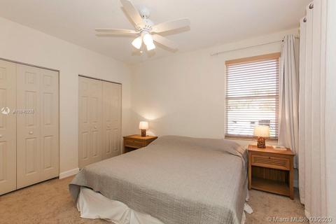 1941 Harbor View Cir, Weston, FL 33327 photo 9