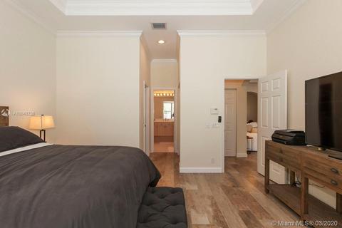 1941 Harbor View Cir, Weston, FL 33327 photo 8