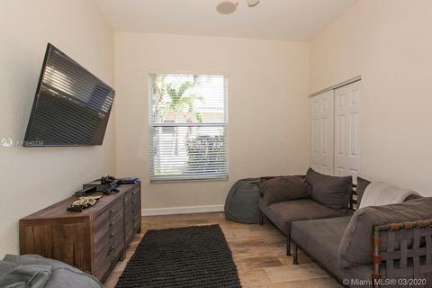 1941 Harbor View Cir, Weston, FL 33327 photo 13