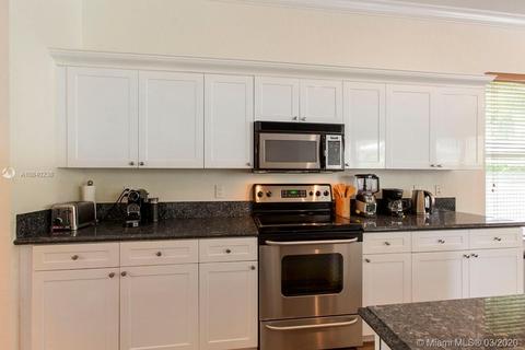 1941 Harbor View Cir, Weston, FL 33327 photo 32