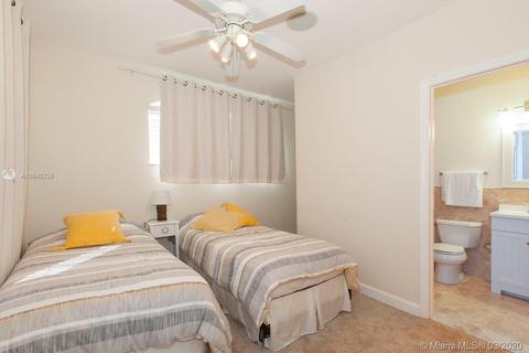 1941 Harbor View Cir, Weston, FL 33327 photo 11