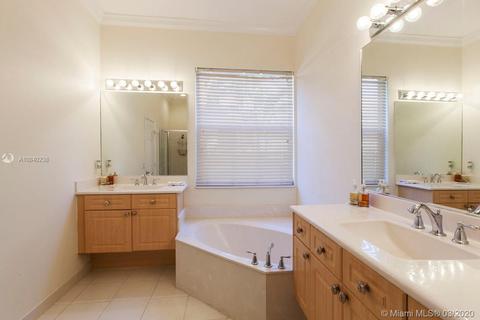 1941 Harbor View Cir, Weston, FL 33327 photo 21