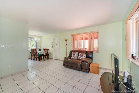 88 W 44th St, Hialeah, FL 33012 photo 3