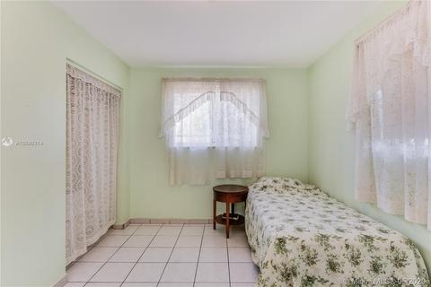 88 W 44th St, Hialeah, FL 33012 photo 6