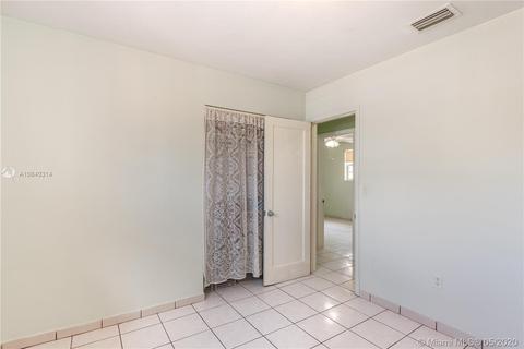 88 W 44th St, Hialeah, FL 33012 photo 10